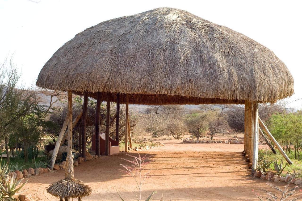 Samburu Sopa Lodge Archers Post Eksteriør bilde